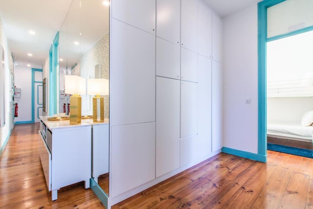 Downtown 7 Bedroom Apartment - Liberdade Lissabon Buitenkant foto